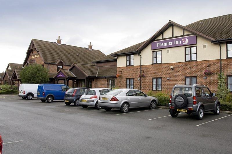 Отель Premier Inn Grimsby