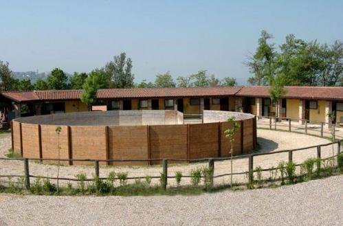 Отель La Cascina Del Castello