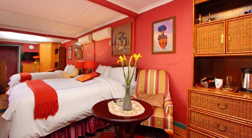 40 Winks Guest House Green Point