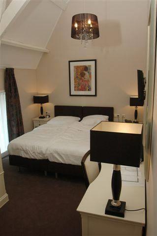 Отель Hotel Montfoort