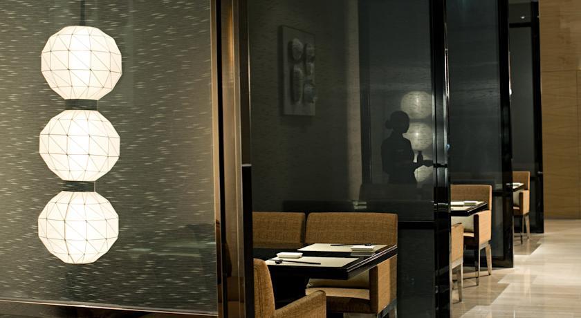 Отель Le Meridien Qingdao