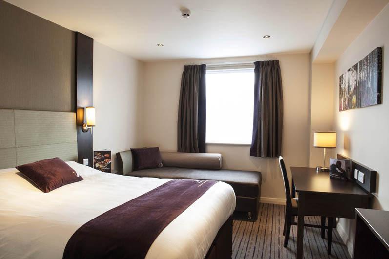 Отель Premier Inn Basildon (Festival Park)