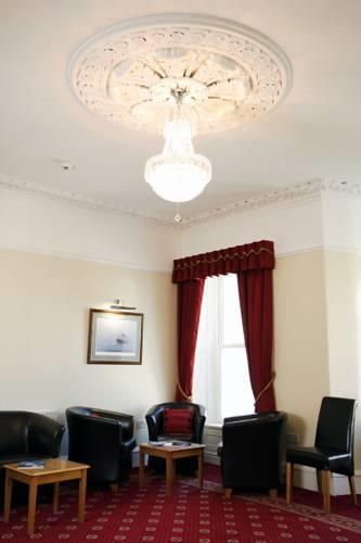 Отель Adelphi Portrush