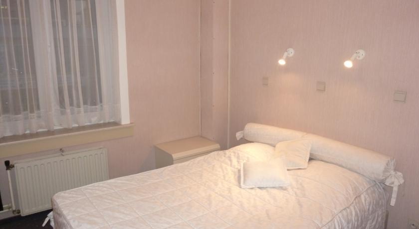 Отель Hotel Kristoffel