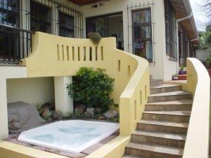 Гостевой дом Beachcomber Bay Guest House