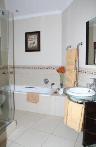 Мини-отель Sunbirds Bed & Breakfast