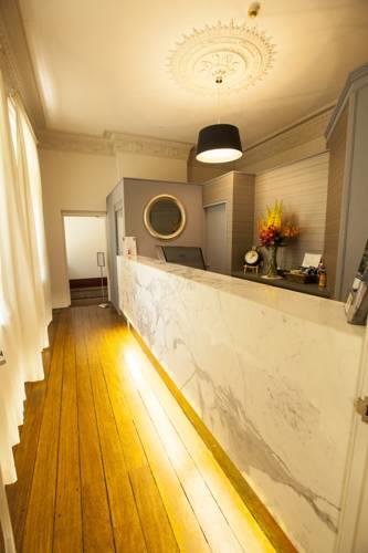 Avonmore On The Park Boutique Hotel