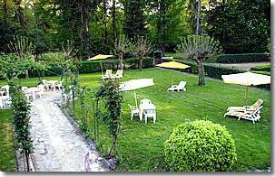 Отель Hostellerie De La Roseraie