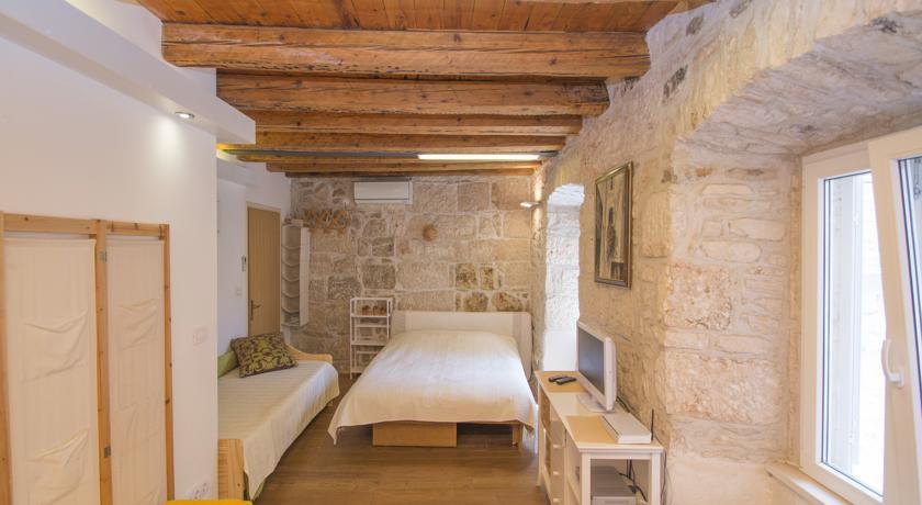 Апартаменты Guest Accommodation Stelina