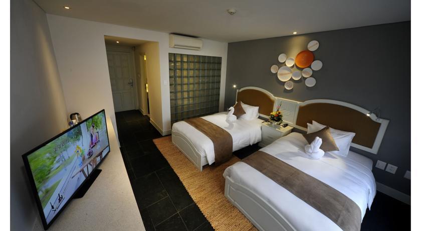 Отель Hue Queen 1 Hotel