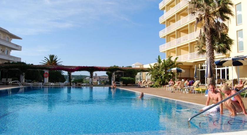 Отель Hotel Agamenon