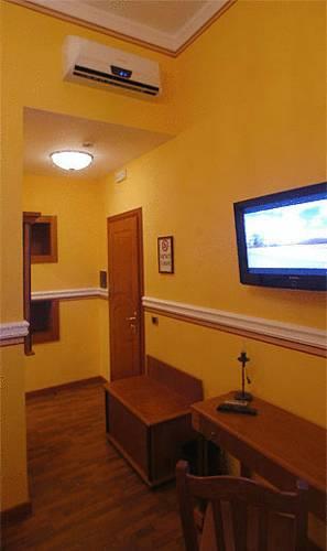 Отель Hotel Amadeus
