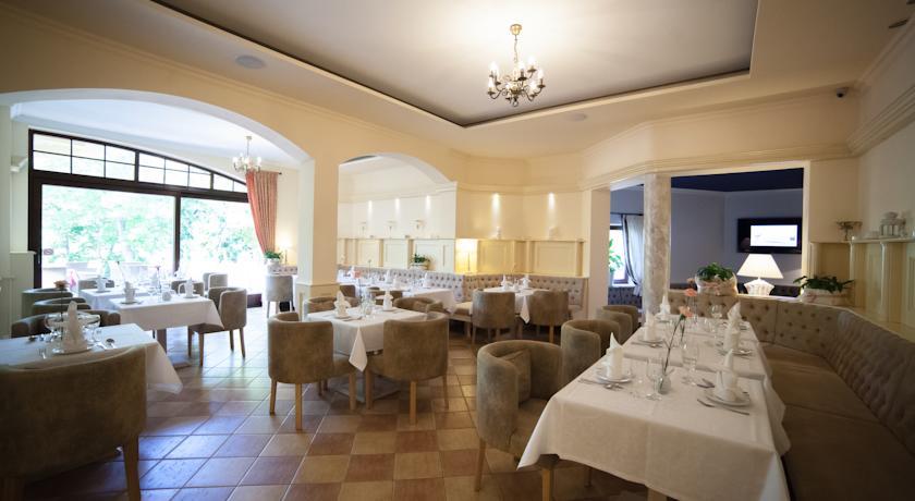 Отель Hotel Trofana Wellness & SPA