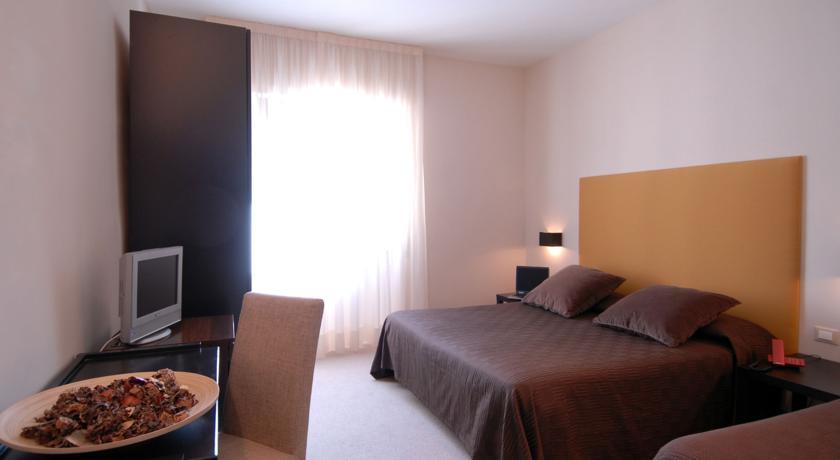 Отель Hotel Touring