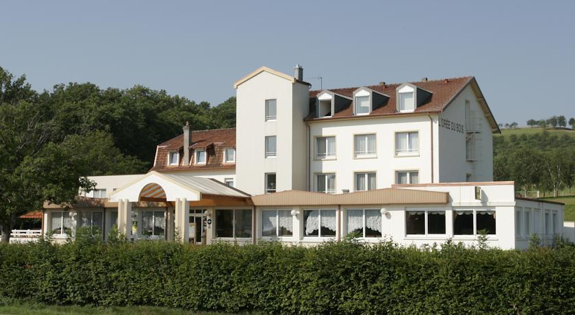 Отель Logis L'Orée du Bois