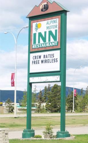 Отель Alpine Motor Inn & Restaurant