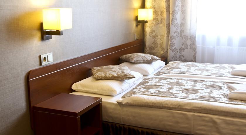 Отель Centrum Green Hill Business & SPA