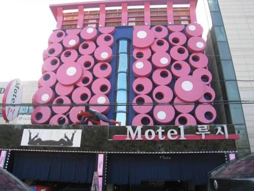 Lucy Motel