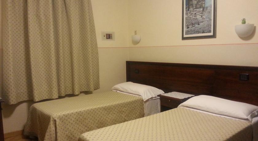 Отель Borgo Hotel La Collina