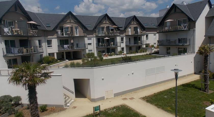Апартаменты Lagrange Prestige Les Jardins d'Arvor