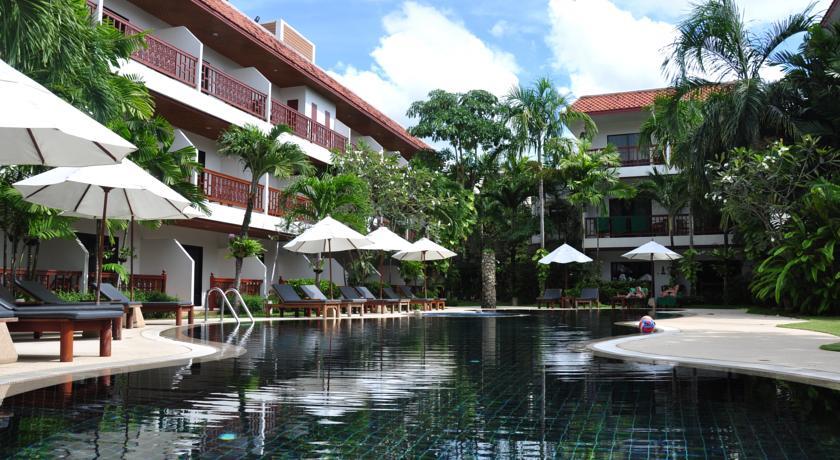 Salathai Resort