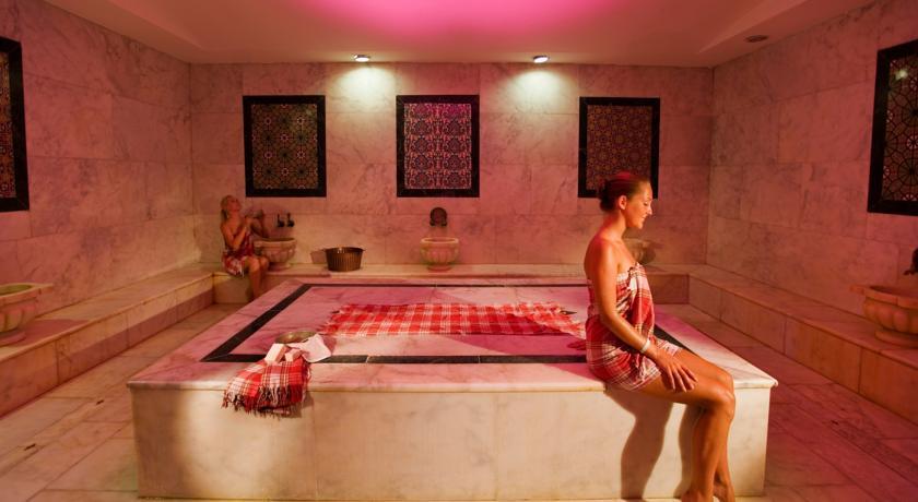 Отель Larissa Garden Hotel