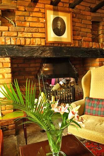 Отель The Bridge Hotel
