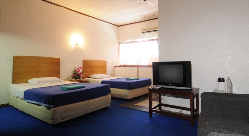 Отель Sabrina Court Hotel
