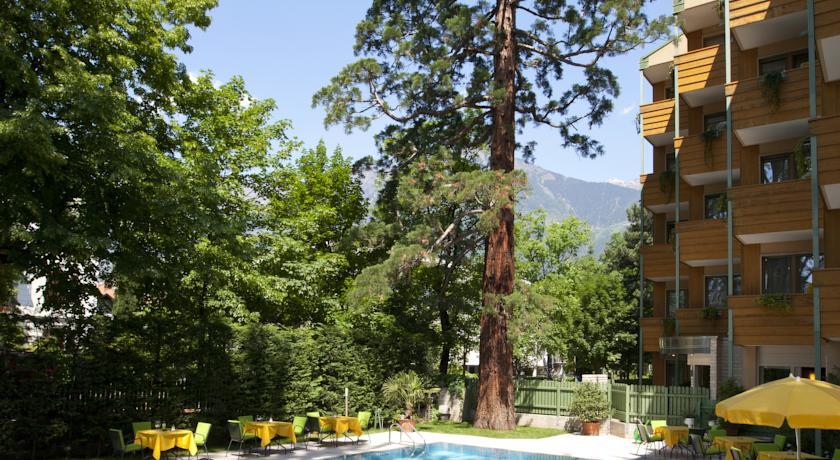 Отель Hotel Residence Flora