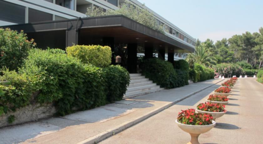 Апартаменты Apartment Athena Residence I Bandol