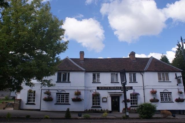 Отель The White Horse Hotel