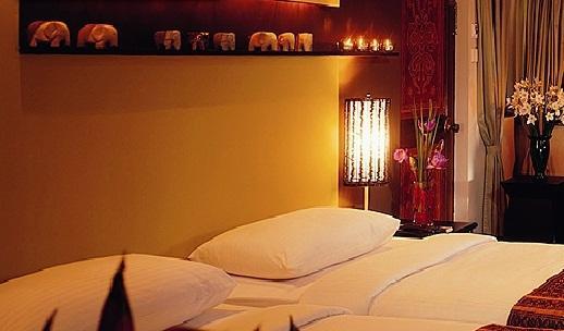 Отель The Deer Park Hotel