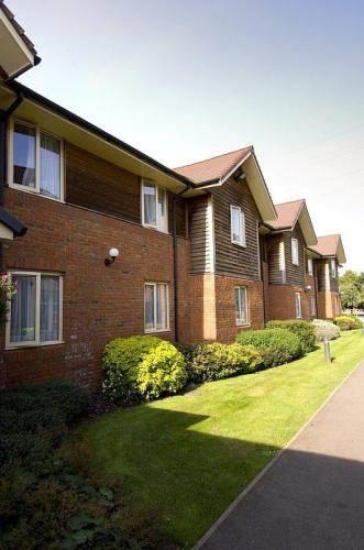 Отель Premier Inn Tewkesbury