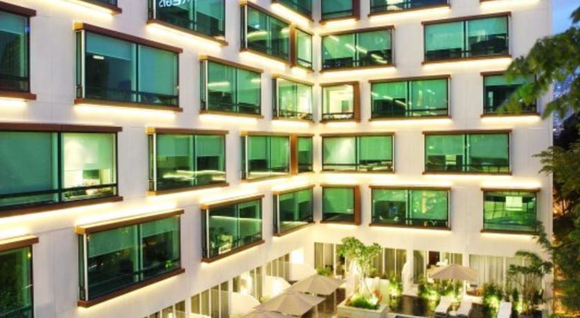 Отель Park Regis Singapore