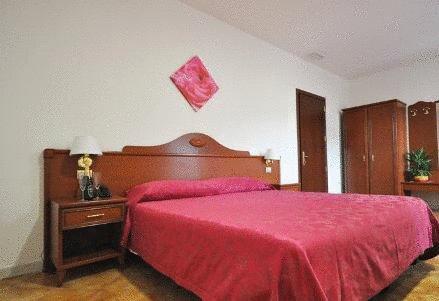 Отель Impero Hotel Varese