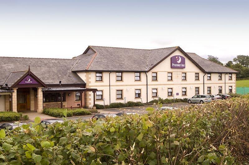 Отель Premier Inn Kilmarnock