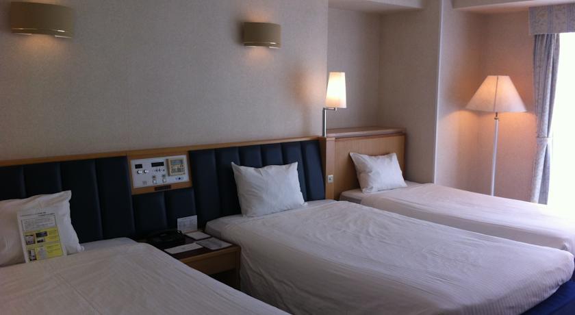 Отель Hotel Resonex Nago Higashikan