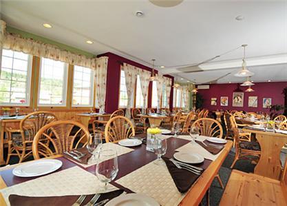 Отель Aurora Inn