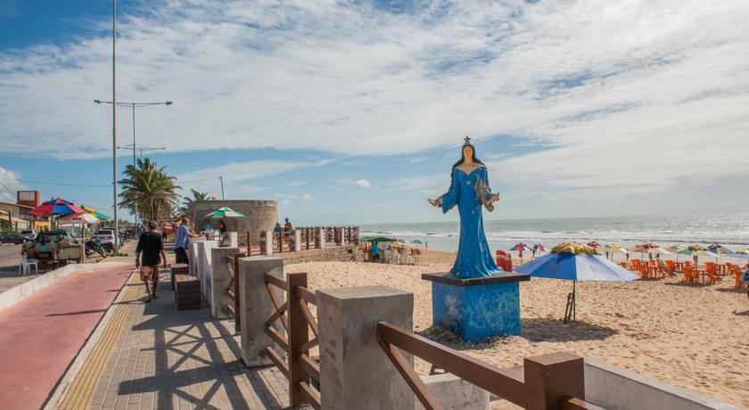 Yak Hotel Natal