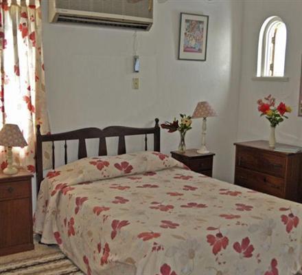 Carib Beach Apartments Negril