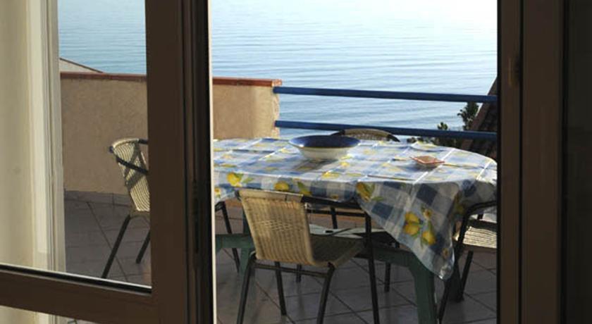 Апартаменты Case Vacanze Lumia