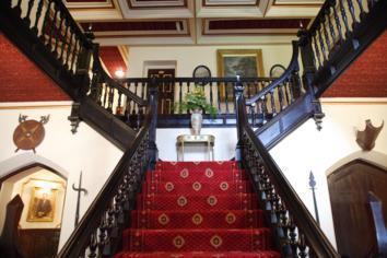 Отель Maenan Abbey Hotel
