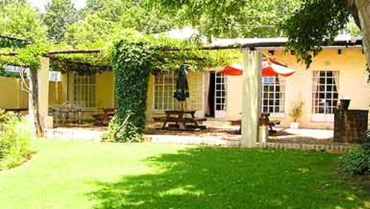 Отель The Dullstroom Inn