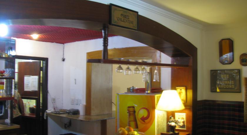 Отель Hotel La Brise