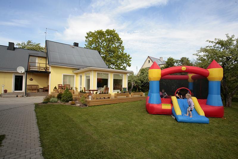 Гостевой дом Kaare Guesthouse