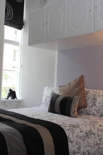 Апартаменты Clifton Serviced Apartments