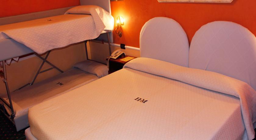 Отель Hotel Miralago