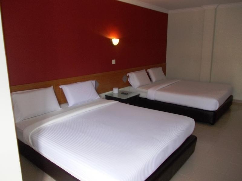 Отель Lotus Hotel Johor Bahru
