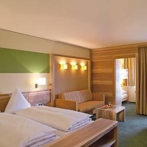 Отель Hotel Tyrol