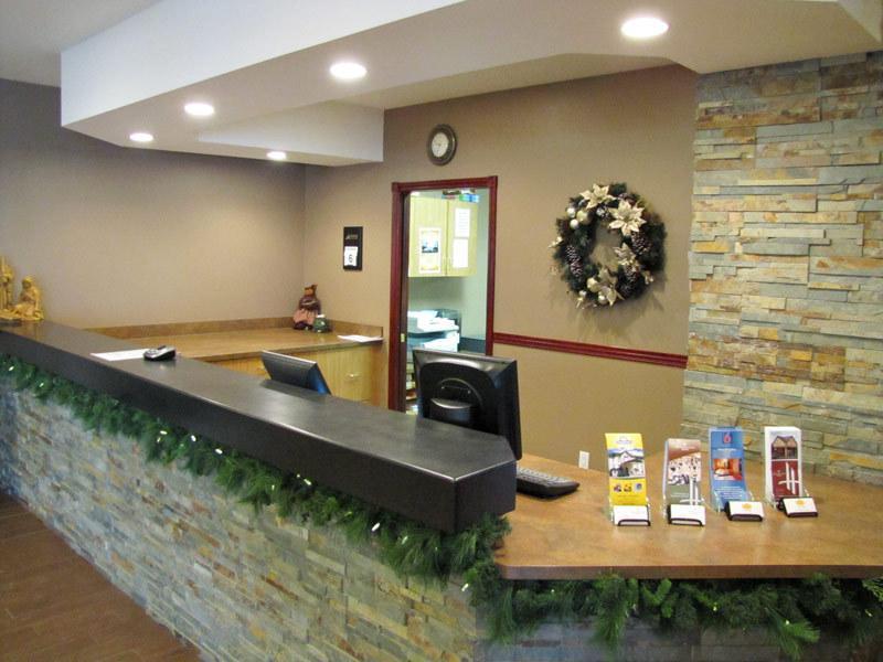 Отель Quality Inn Winkler